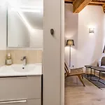 In | De Charme Au Coeur De